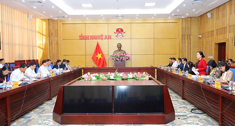 Đoàn khảo sát của Ủy ban Xã hội Quốc hội làm việc với UBND tỉnh